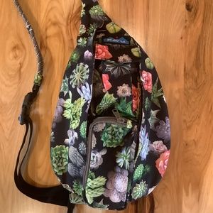 Kavu Greenhouse Mini Rope Sling Bag NWOT